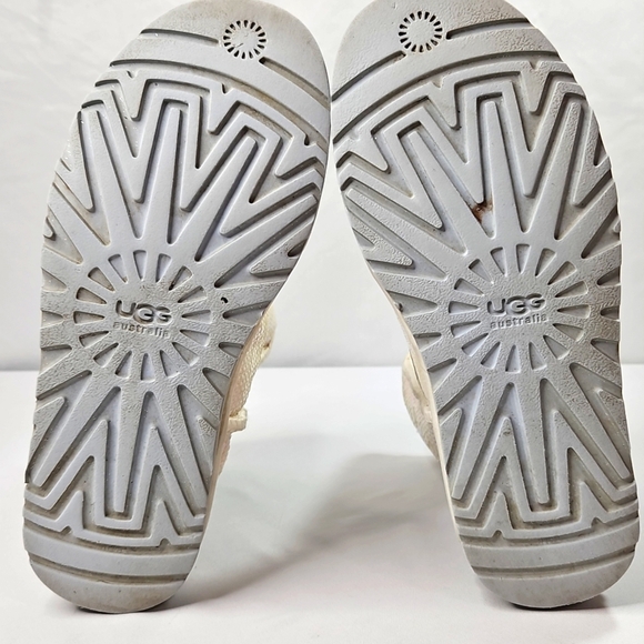 UGG Iridescent Sequin Mermaid Glitter Boots Size 7 - Picture 7 of 7